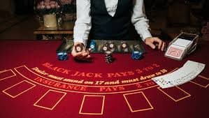 Meja roulette langsung acehbola dengan opsi taruhan dan statistik pertandingan di sidebar